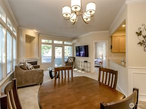 6918 208th Street SW 208, Lynnwood WA 98036