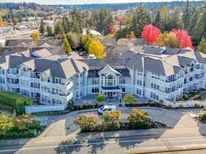 6918 208th Street SW 208, Lynnwood WA 98036