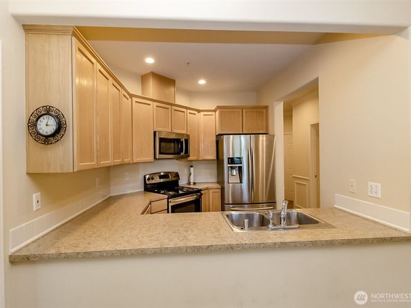 6918 208th Street SW 208, Lynnwood WA 98036
