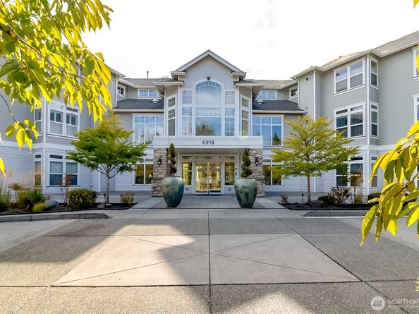 6918 208th Street SW 208, Lynnwood WA 98036