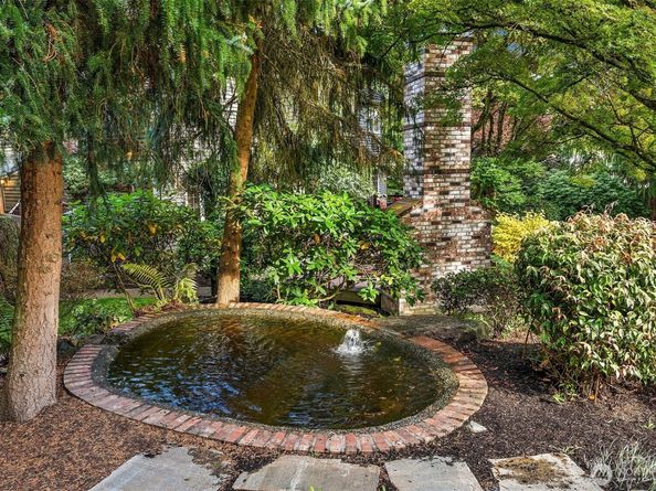 13205 NE 61st Street, Kirkland WA 98033