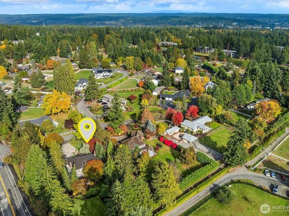 13205 NE 61st Street, Kirkland WA 98033