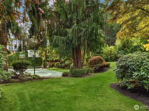 13205 NE 61st Street, Kirkland WA 98033