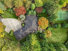 13205 NE 61st Street, Kirkland WA 98033
