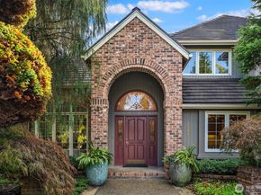 13205 NE 61st Street, Kirkland WA 98033