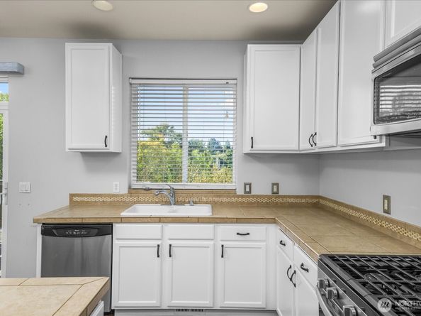 14247 55th Avenue S, Tukwila WA 98188