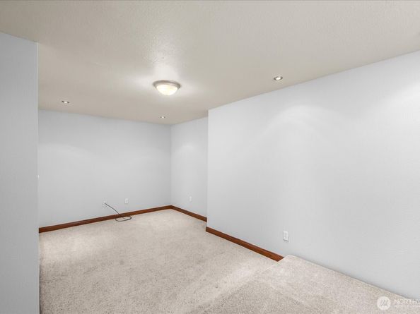 14247 55th Avenue S, Tukwila WA 98188