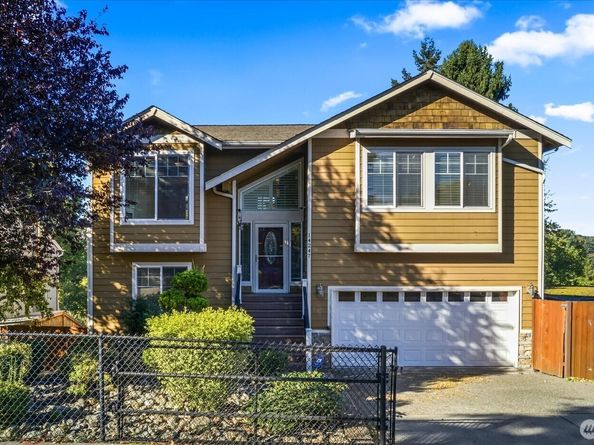 14247 55th Avenue S, Tukwila WA 98188