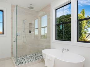 3406 38th Avenue W, Seattle WA 98199