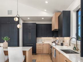 3406 38th Avenue W, Seattle WA 98199