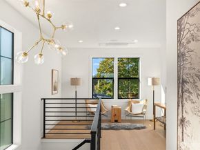 3406 38th Avenue W, Seattle WA 98199