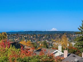 3406 38th Avenue W, Seattle WA 98199