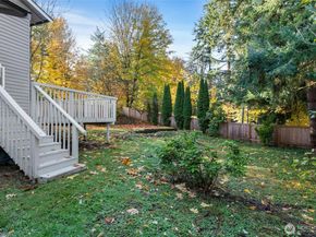 14711 70th Court NE, Kenmore WA 98028