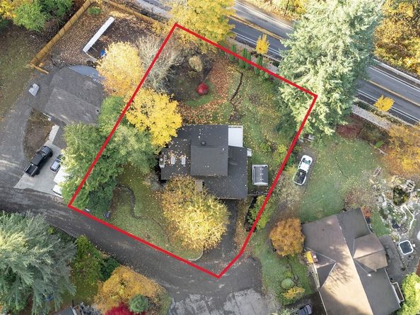 14711 70th Court NE, Kenmore WA 98028