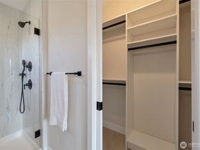 1605 SW Kenyon Street, Seattle WA 98106