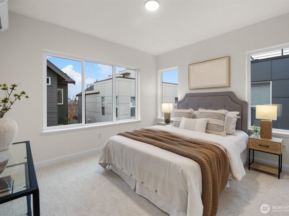 932 NW 58th Street, Seattle WA 98107