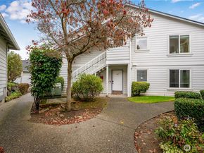 5731 12th Avenue W I203, Everett WA 98203