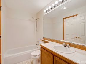 5731 12th Avenue W I203, Everett WA 98203