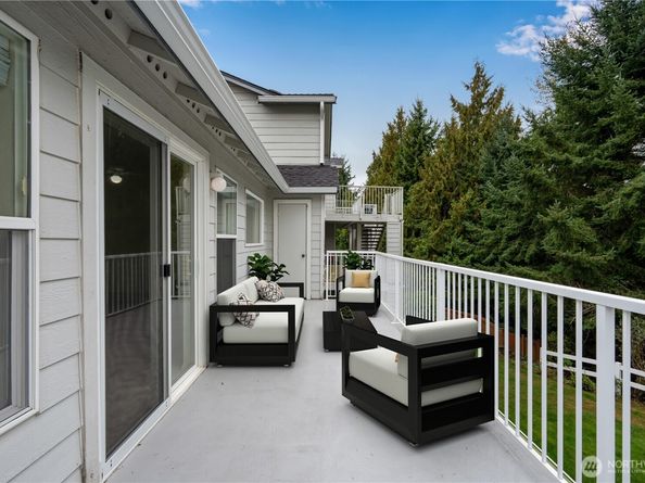 5731 12th Avenue W I203, Everett WA 98203
