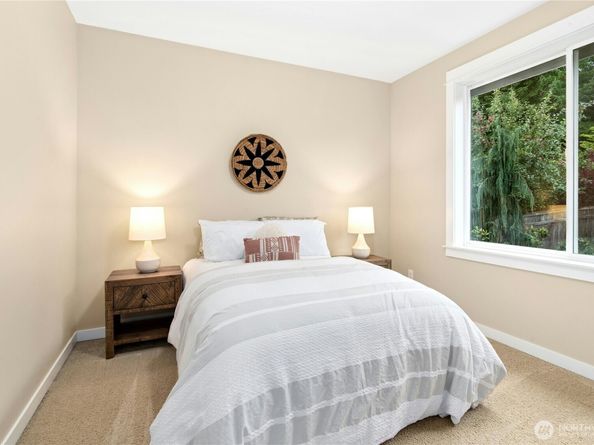 14713 98th Avenue NE, Bothell WA 98011