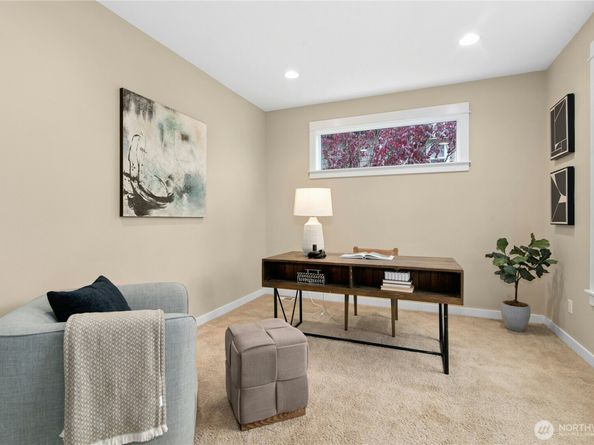 14713 98th Avenue NE, Bothell WA 98011