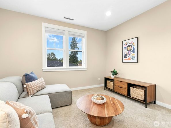 14713 98th Avenue NE, Bothell WA 98011