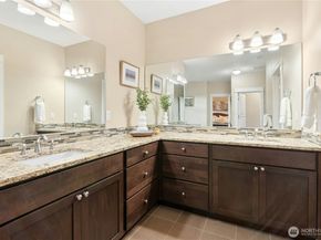 14713 98th Avenue NE, Bothell WA 98011