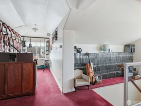 211 14th Avenue E, Seattle WA 98112