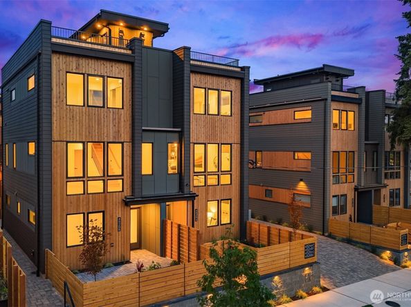 4524 Corliss Avenue N B, Seattle WA 98103