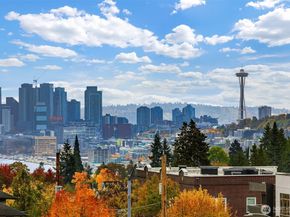 4524 Corliss Avenue N B, Seattle WA 98103