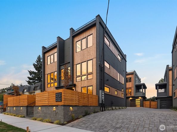 4524 Corliss Avenue N B, Seattle WA 98103