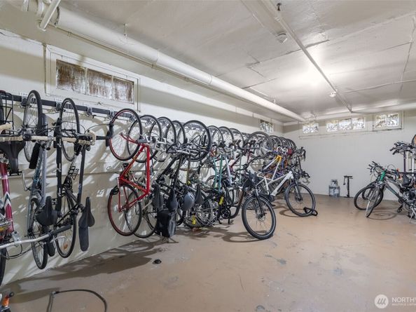 1136 13th Avenue 305, Seattle WA 98122