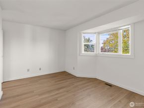 110 16th Avenue, Seattle WA 98122