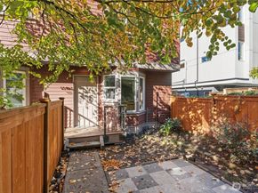 110 16th Avenue, Seattle WA 98122