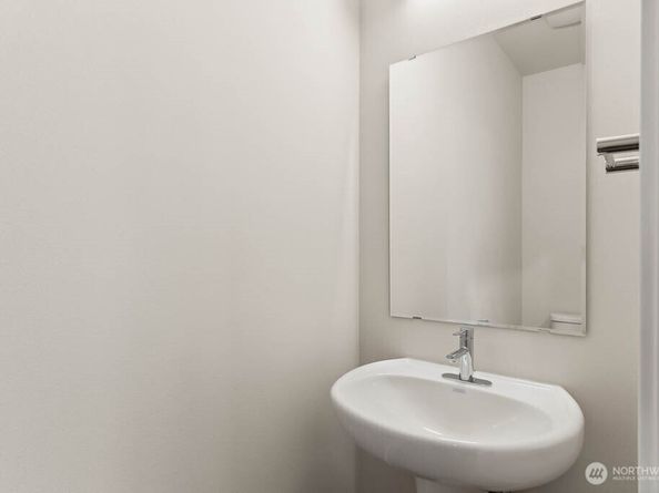 3812 194th Lane SE, Bothell WA 98012