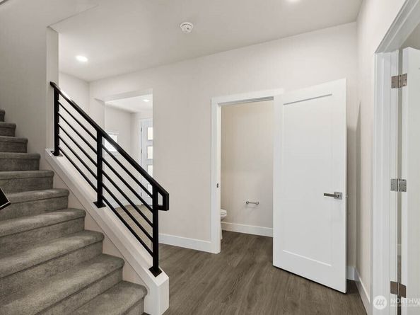 3812 194th Lane SE, Bothell WA 98012