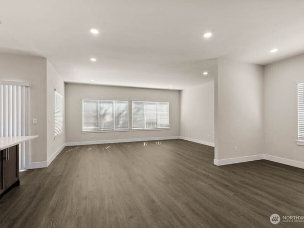 3812 194th Lane SE, Bothell WA 98012