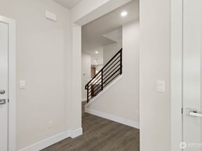 3812 194th Lane SE, Bothell WA 98012