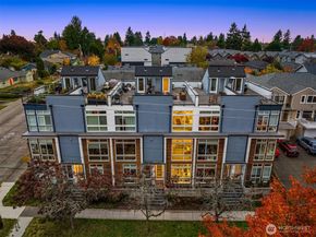 9201 Linden Avenue N D, Seattle WA 98103