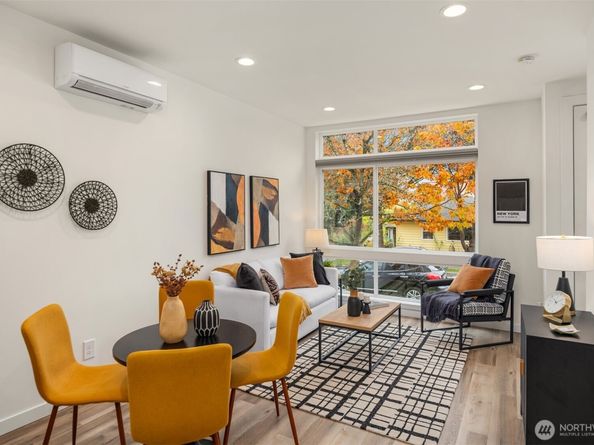 9201 Linden Avenue N D, Seattle WA 98103