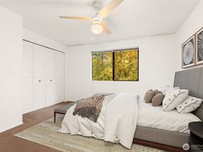 1040 S 320th Street 18, Federal Way WA 98003