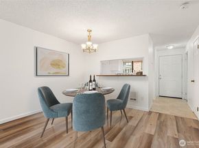 1040 S 320th Street 18, Federal Way WA 98003