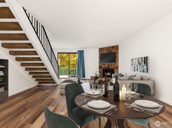 1040 S 320th Street 18, Federal Way WA 98003