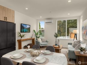 10306 E Midvale Avenue N, Seattle WA 98133