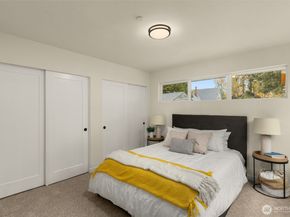 10306 E Midvale Avenue N, Seattle WA 98133