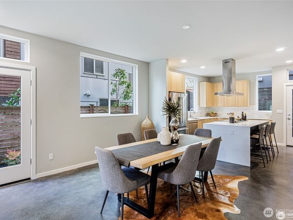 1801 NW 65th Street B, Seattle WA 98117