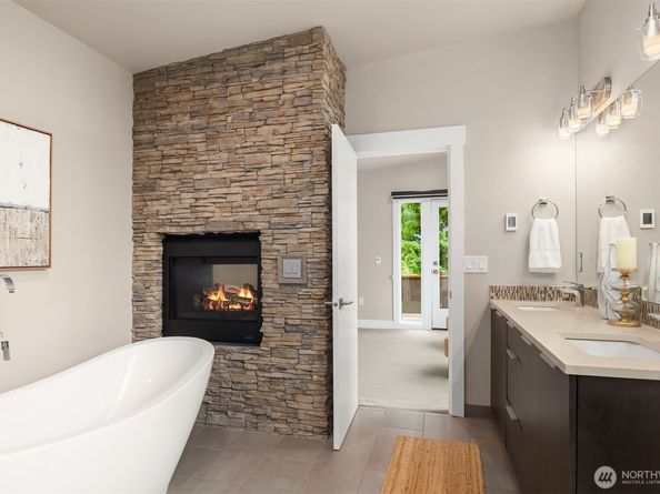 1808 2nd Street, Kirkland WA 98033