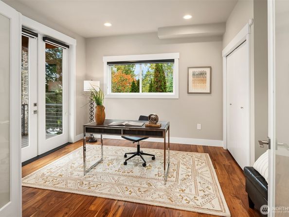 1808 2nd Street, Kirkland WA 98033