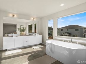 3670 SW Perth Place, Port Orchard WA 98367