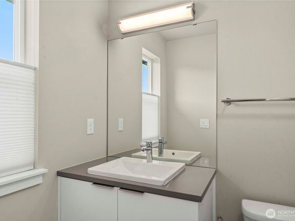 3670 SW Perth Place, Port Orchard WA 98367